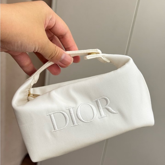 Dior Handbags - Dior Beauty Cosmetics Bag